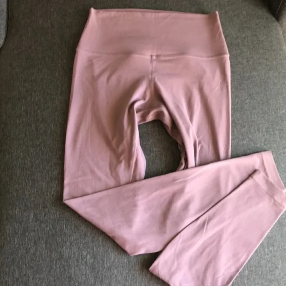 Lululemon Align size 6 - Picture 2 of 6